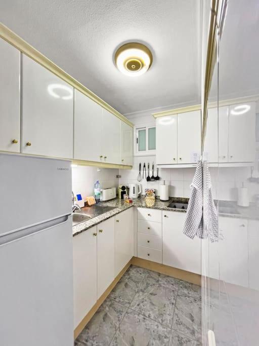 Donana Beach Front Apartment Паталавака Экстерьер фото